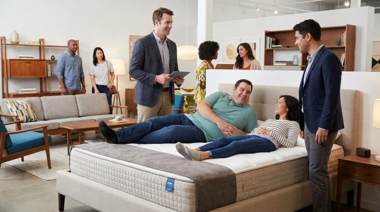 découvrez notre guide pratique pour choisir le matelas idéal pour les couples aux morphologies variées. comparez confort et soutien pour un sommeil réparateur à deux.